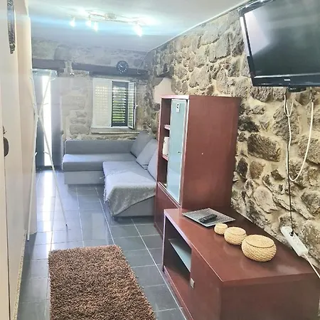 Apartmán Historic House *